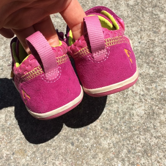 PLAE Hot Pink Mesh Sneaker T11.5 - Picture 4 of 8